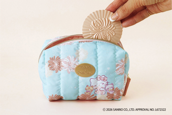 未使用☆ハローキティ 冷凍みかん 卵 ハンカチ 3点セット 🎀ハローキティ × PAUL & JOE ACCESSOIRES🎀 | ブルーミング中西