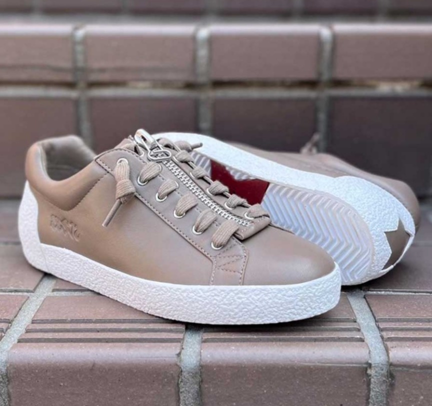 秋のおでかけスニーカー👟✨ | アッシュ | ショップブログ