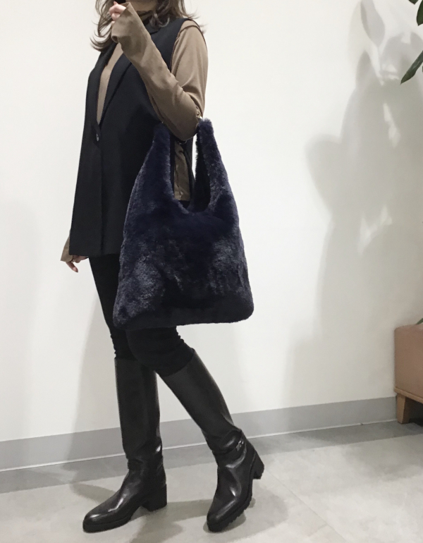 ロングブーツ👢ワンランク上のシルエットを💜 | タラントンby