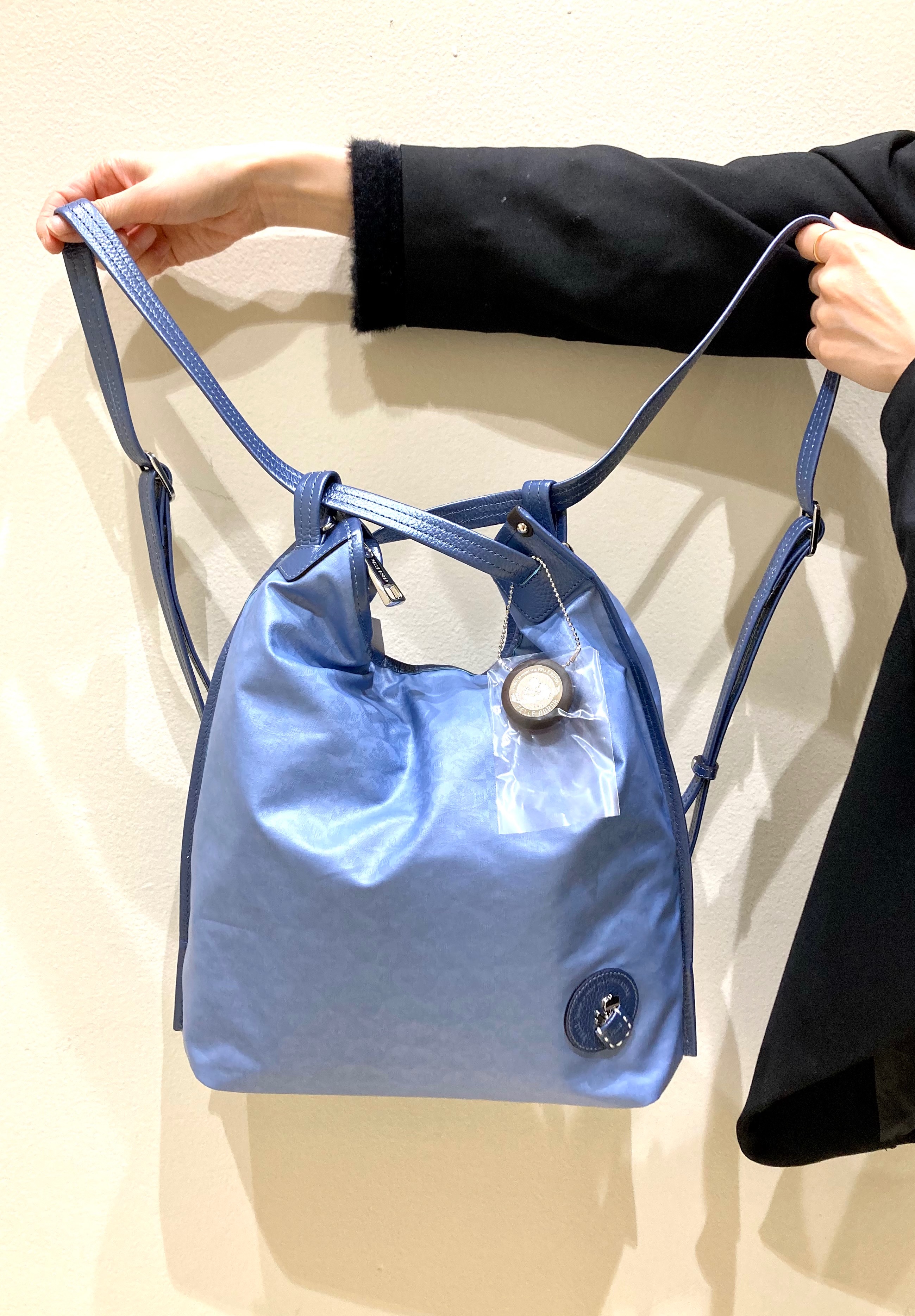 【大特価!!】 PELLE BORSA】👜👛新色はブルー🔷3WAYで使えるリュック バッグ