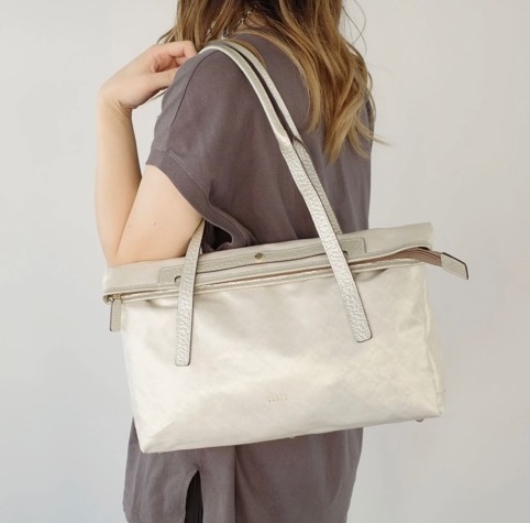 PELLE BORSA】👜👛 NEW！軽い素材のA4トートバッグ | ペレボルサ