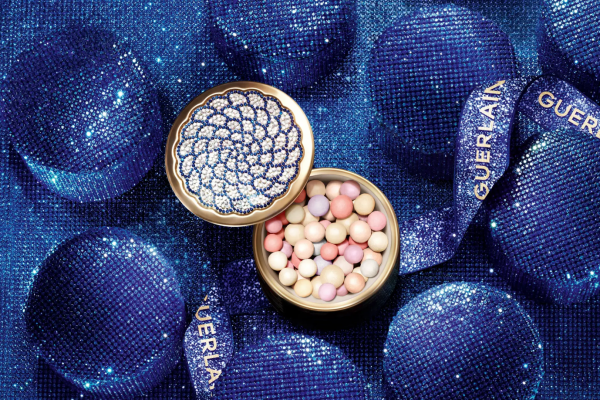 Guerlain フェイスパウダー メテオリット ビーユ スゥ レ ゼトワール