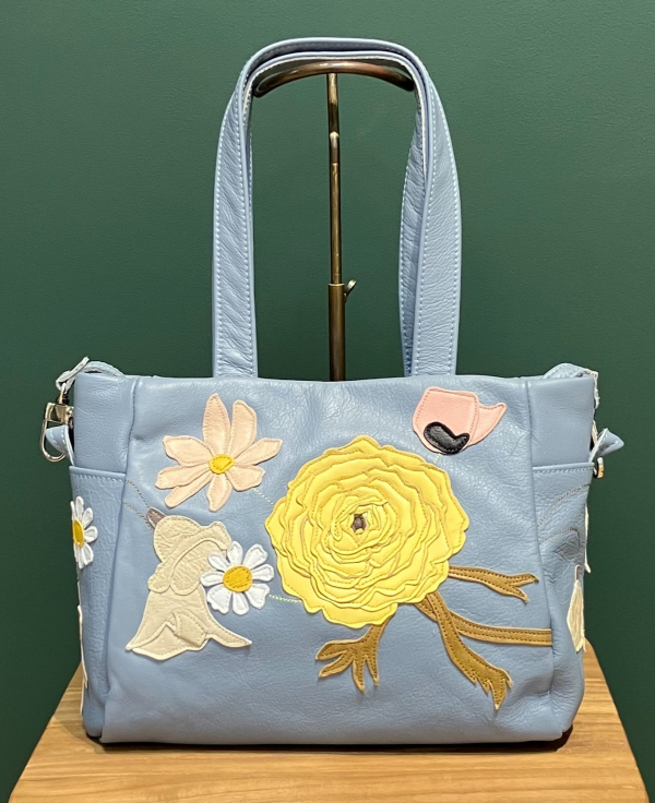 アッシュ・ぺー・フランス】スザンナ・ハンター入荷しました