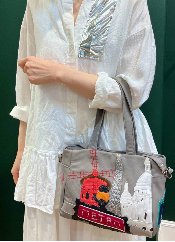 アッシュ・ぺー・フランス】スザンナ・ハンター入荷しました